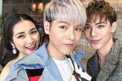Gia đình 'Hoa Dâm Bụt' và loạt sao Việt lên tiếng khi Hòa Minzy khoe ảnh rạn da sau sinh bé Bo