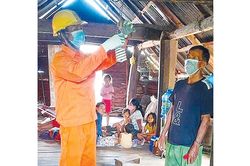 Thợ điện của buôn làng