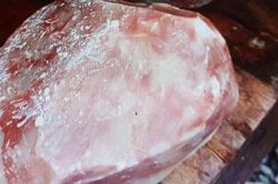 Quảng Trị: Điều tra vụ vận chuyển số lượng lớn gỗ và đá phấn không có giấy tờ hợp lệ
