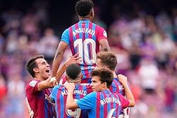 Số 10 mới Barca, Ansu Fati đầy cảm xúc với bàn thắng sau 323 ngày