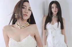 Văn Mai Hương đẹp say đắm lòng với váy dây hờ hững, phụ kiện hàng hiệu xịn sò