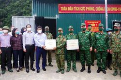 Kiểm tra công tác phòng, chống dịch COVID–19 trên tuyến biên giới Lào Cai