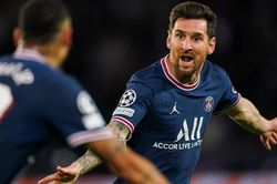 Messi chói sáng, PSG quật ngã Man City