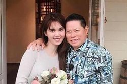 Vị tỷ phú nhận chăm sóc 23 con nuôi của Phi Nhung đã từng là chồng sắp cưới của Ngọc Trinh