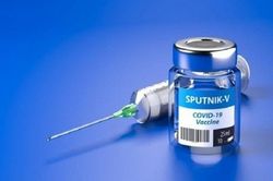 Việt Nam tiếp nhận 740.000 liều vắc xin Sputnik V
