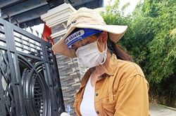 Nữ sinh du lịch tình nguyện góp sức hỗ trợ chống dịch
