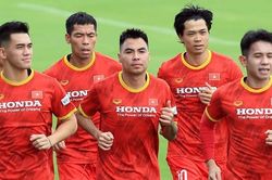 Bóng đá Việt Nam hôm nay: Đội tuyển Việt Nam chia tay 4 cầu thủ