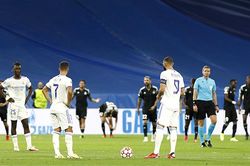 Real Madrid thất bại khó tin: Lời cảnh báo cho Ancelotti