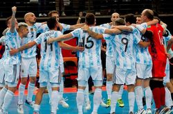 Argentina đánh bại Brazil để vào chung kết Futsal World Cup 2021
