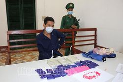Bắt đối tượng vận chuyển 3 bánh hêrôin, 4.000 viên ma túy tổng hợp