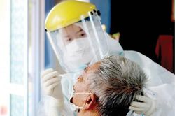 Giáo dục Chăm sóc người cao tuổi giữa mùa dịch