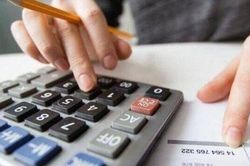 Phụ huynh 'méo mặt' với các khoản thu đầu năm gắn mác 'tự nguyện'