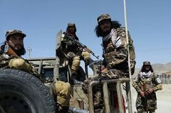 Taliban đột kích sào huyệt của IS ở Afghanistan