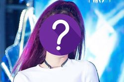 Nữ ca sĩ thu hút sự chú ý khi dancer thân thiết tiết lộ thái độ đối xử lần đầu tiên làm việc chung