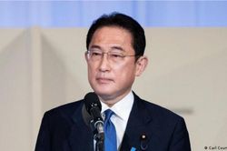 Ông Fumio Kishida nhậm chức Thủ tướng Nhật Bản, tổ chức bầu cử sớm