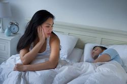 Cặp vợ chồng nào thường xuyên vướng phải 5 điều này thì thà chia tay còn hạnh phúc hơn