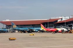 Mở lại đường bay nội địa: Hà Nội yêu cầu gì?
