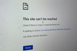 Facebook sập toàn cầu: Năm nào cũng có