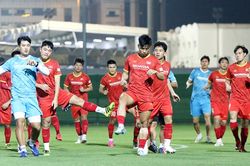 Việt Nam vs Trung Quốc: Thầy trò HLV Park Hang Seo đá kiểu gì?