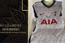 Quỹ Hạt Vừng bán đấu giá áo có chữ ký độc quyền của Huấn luyện viên Jose Mourinho