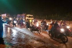 Ninh Bình bảo đảm cho hơn 1.460 người dân di chuyển tự phát về quê an toàn
