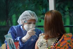Thái Lan triển khai tiêm vaccine cho lao động nhập cư