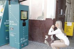 Squat 20 lần, người dân thành phố Cluj Napoca có ngay tấm vé sức khỏe đi xe buýt miễn phí