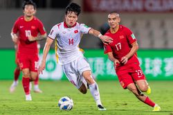 Tuyển Việt Nam thua đáng tiếc 2-3 Trung Quốc