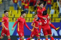 Đội tuyển Việt Nam và đội tuyển Trung Quốc, 0 giờ 00 ngày 8-10: 'Trận chung kết sớm'