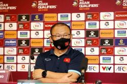 HLV Park Hang Seo: 'Chịu nhiều áp lực nhưng đội tuyển Việt Nam sẽ tìm cách khắc chế Trung Quốc'