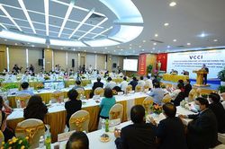 Quốc hội luôn đặt người dân và doanh nghiệp vào vị trí trung tâm