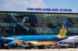 Chuyên gia: 'Hà Nội không nên quá thận trọng mà tự bó buộc mình'