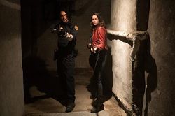 'Resident Evil: Quỷ dữ trỗi dậy' tung trailer xác sống rùng rợn, bám sát trò chơi gốc đình đám