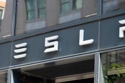 Mỹ: Tesla chuyển trụ sở từ California sang Texas