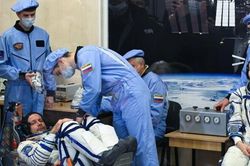 Nga lần đầu tiên đưa nghệ sĩ lên Trạm vũ trụ ISS