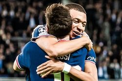 MU mua sao Croatia, PSG hạ đo ván Mbappe