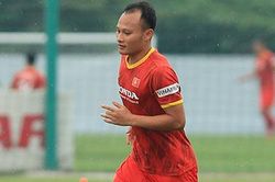 Trọng Hoàng có nguy cơ lỡ hẹn với AFF Cup 2020