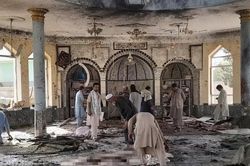 IS đánh bom nhà thờ Hồi giáo ở Afghanistan, gần 190 người thương vong