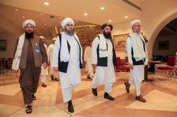 Mỹ cử phái đoàn cấp cao lần đầu gặp Taliban sau rút quân
