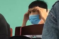 Nhìn loạt biểu cảm khó hiểu của nam sinh, dân tình từ cười ngất đến gật gù đồng cảm: 'Sao giống mình quá!