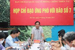 Việt Nam đối mặt tổ hợp thiên tai nguy hiểm trong 10 ngày tới