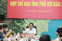 'Trong 2 ngày phải lưu thông đường sắt, đường bộ để bà con về quê'