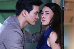 Gặp lại vợ cũ sau 6 năm ly hôn, tôi phát ghen khi cô ấy mua ô tô cho chồng mới