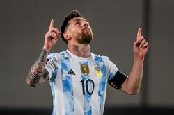 Messi ghi bàn giúp Argentina hạ Uruguay