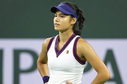 Thần đồng Emma Raducanu bị loại sốc ở BNP Paribas Open 2021: Giữa ngã ba đường