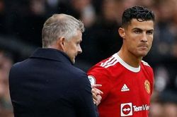 MU thời Solskjaer chả có chiến thuật, bản sắc gì cả