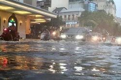 Bão KOMPASU di chuyển nhanh, hướng vào Bắc Bộ, Bắc Trung Bộ