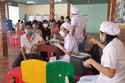 Đạ Tẻh: Tiêm 7.655 liều vắc xin Vero Cell cho người dân