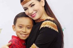 Ca sĩ Mỹ Lệ: Đừng so sánh Hồ Văn Cường với Phương Mỹ Chi