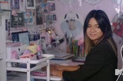 ARMY gốc Việt lên MTV khoe bộ sưu tập 'khủng' về BTS